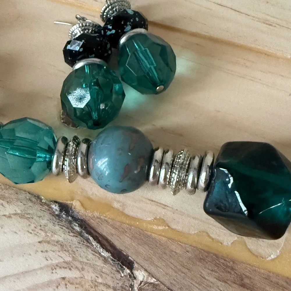 Chico's‎ Teal Beaded Necklace & Matching Dangle Earrings Statement Set